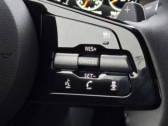 Used 2025 Nissan Z Sport w/ Floor Mat Package image 20