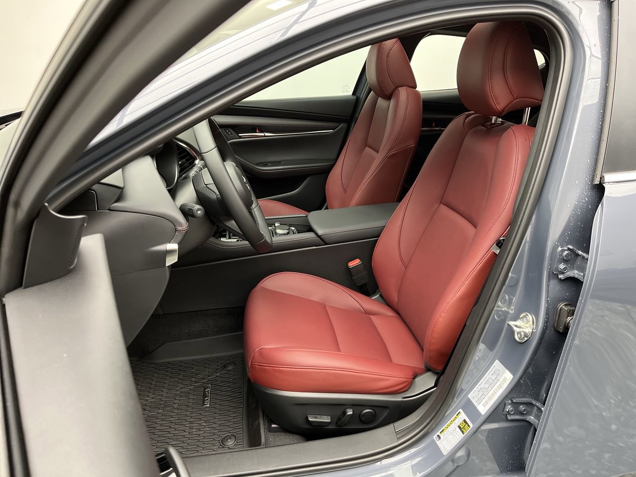 New 2026 MAZDA MAZDA3 Carbon AWD/4WD image 9