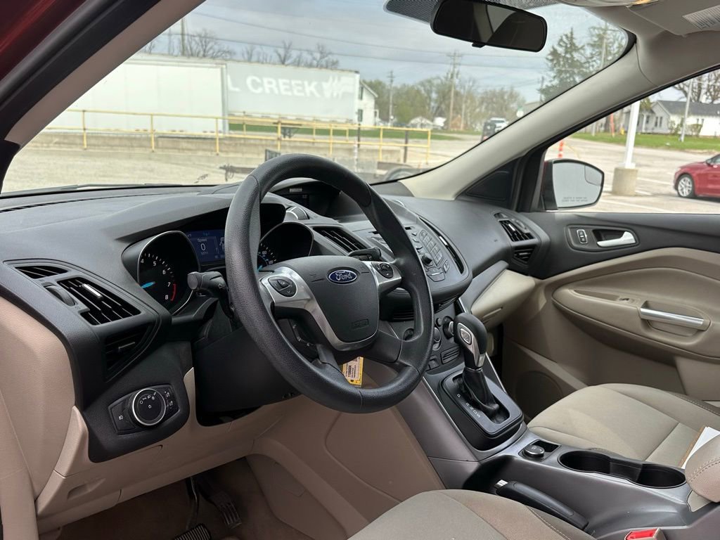 Used 2015 Ford Escape SE image 10