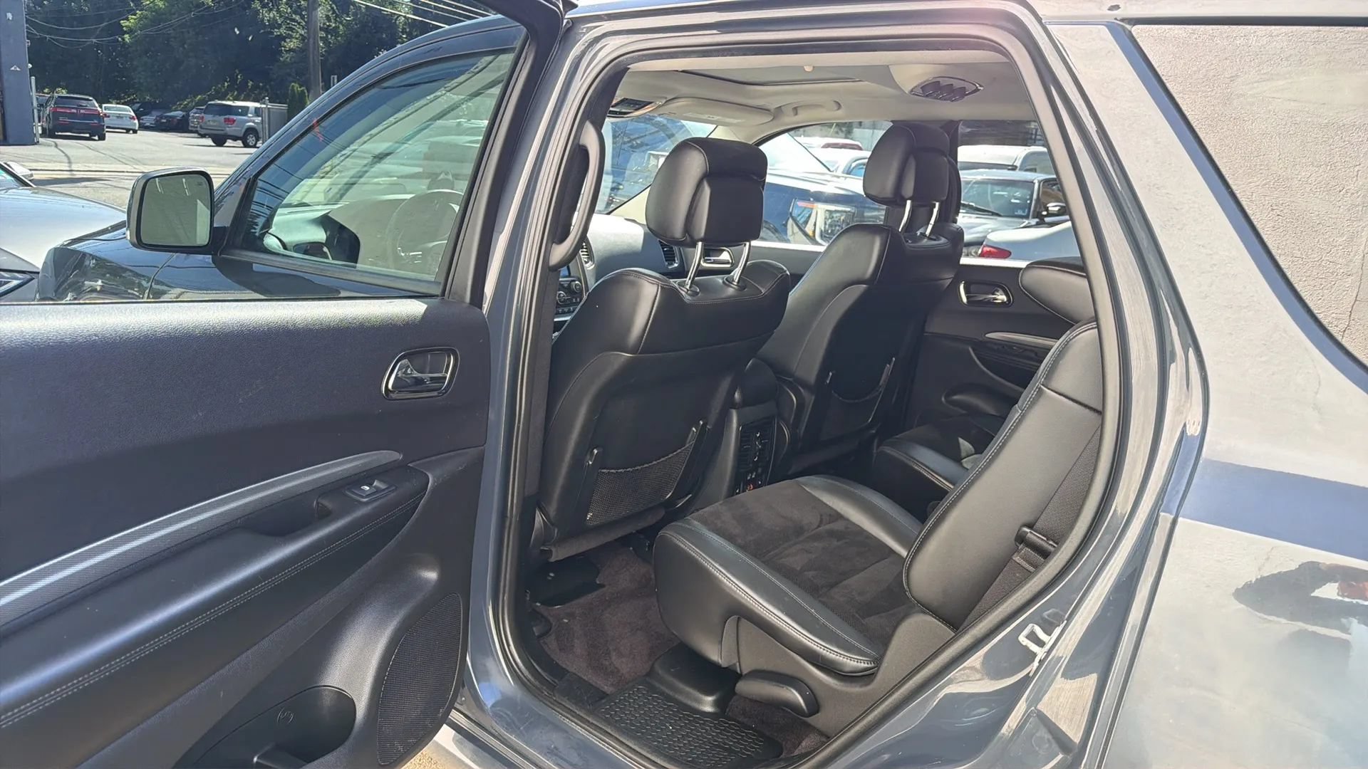 Used 2018 Dodge Durango GT w/ Premium Group AWD/4WD image 27