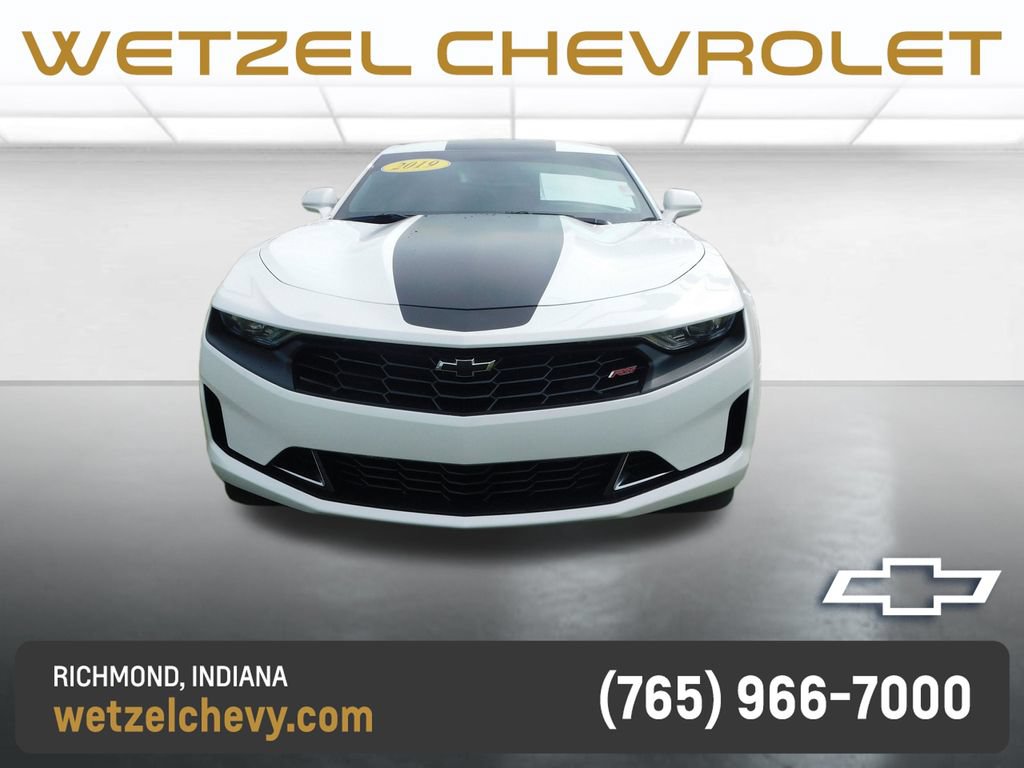 Used 2019 Chevrolet Camaro LT w/ RS Package RWD image 8