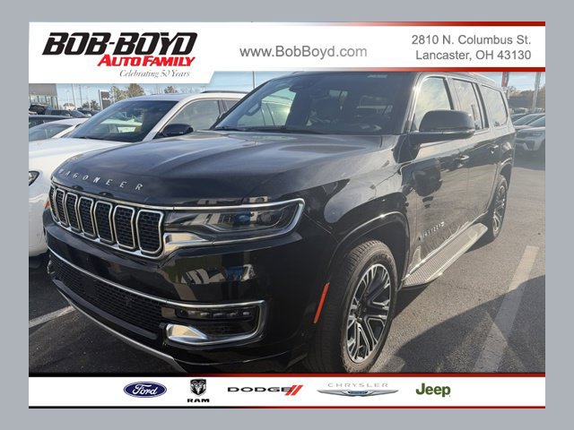 Used 2025 Jeep Wagoneer L Series II w/ 8-pass Seating Package AWD/4WD image 1