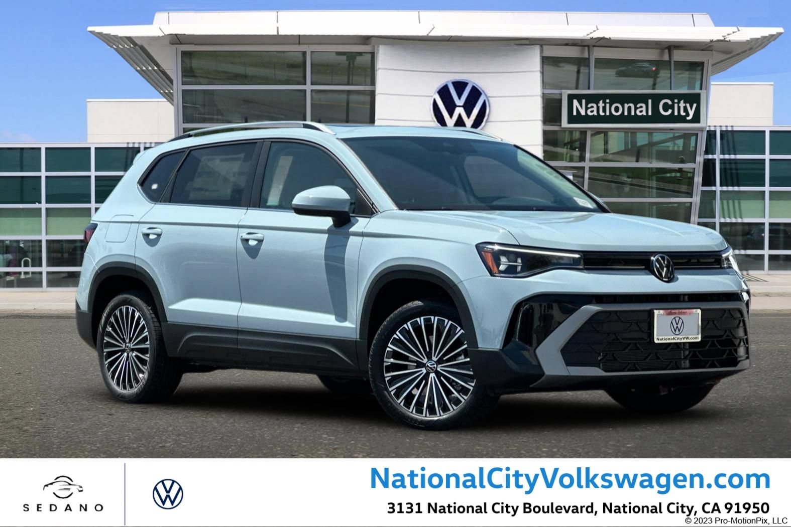 New 2026 Volkswagen Taos SE FWD image 1