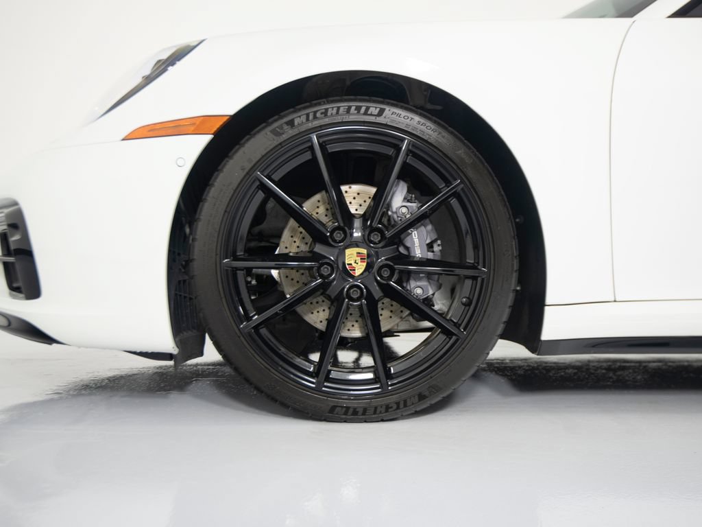 Certified 2022 Porsche 911 Carrera 4 AWD/4WD image 14