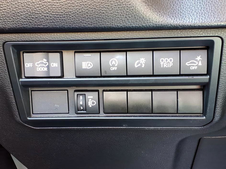Used 2023 Toyota Tundra SR5 w/ SR5 Convenience Package image 21