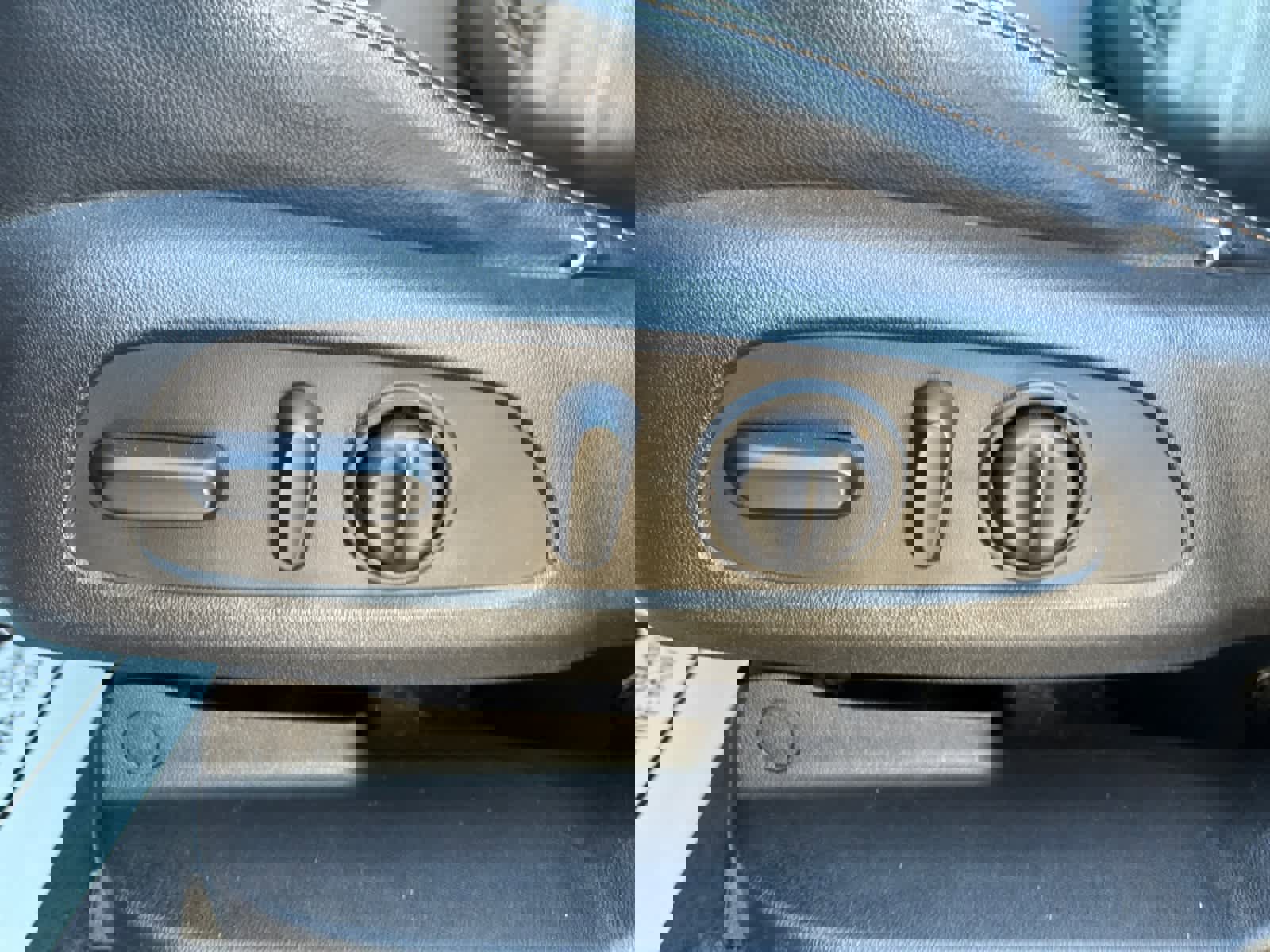 Used 2018 Chevrolet Traverse Premier w/ LPO, Floor Liner Package AWD/4WD image 26