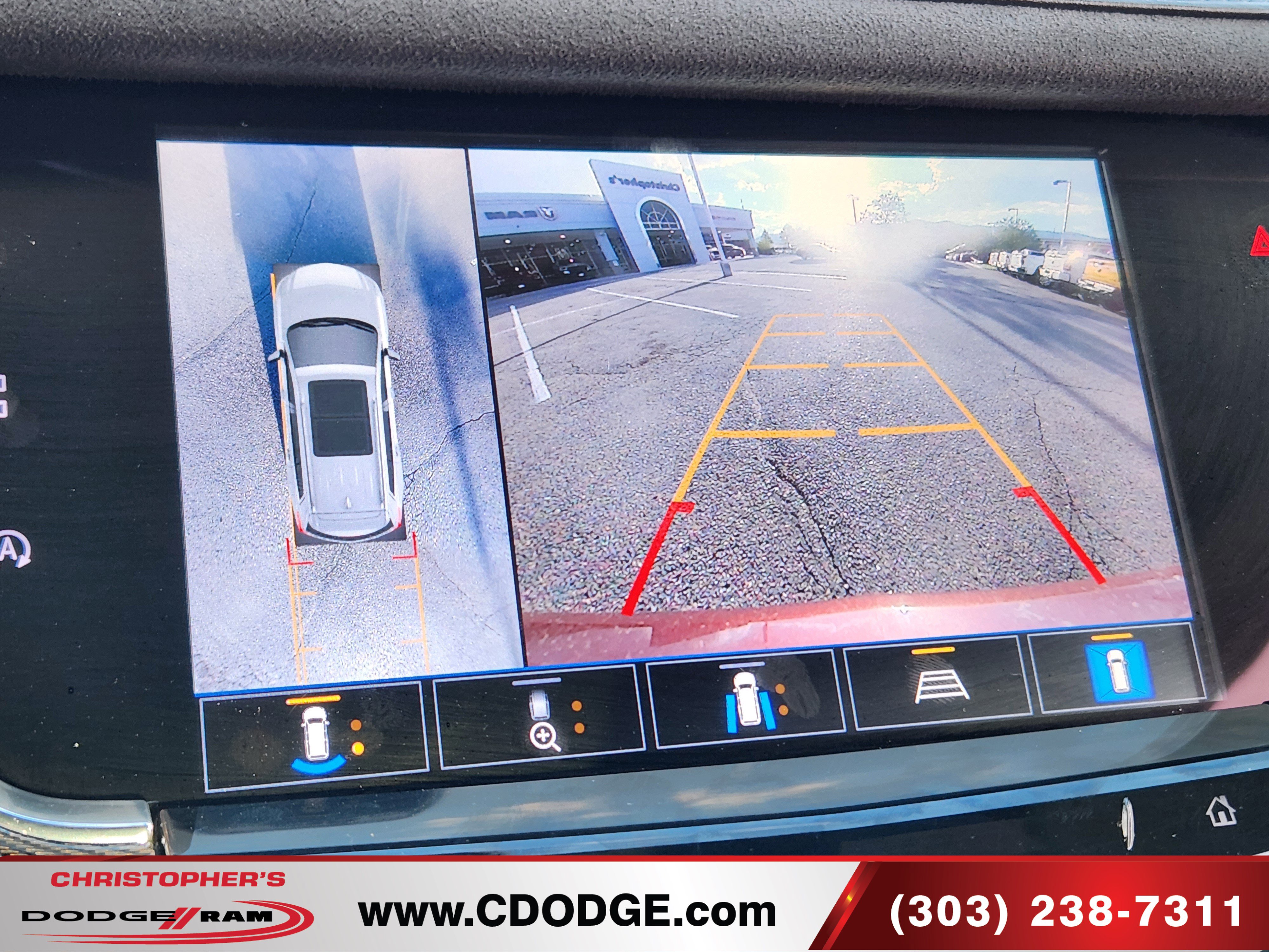 Used 2022 Cadillac XT6 Premium Luxury w/ Platinum Package AWD/4WD image 27