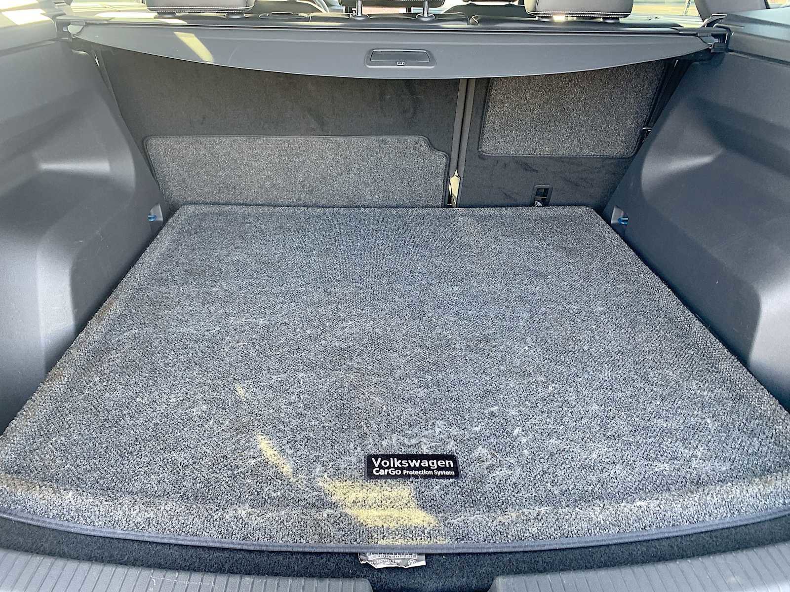 Used 2024 Volkswagen Atlas Cross Sport SEL image 26