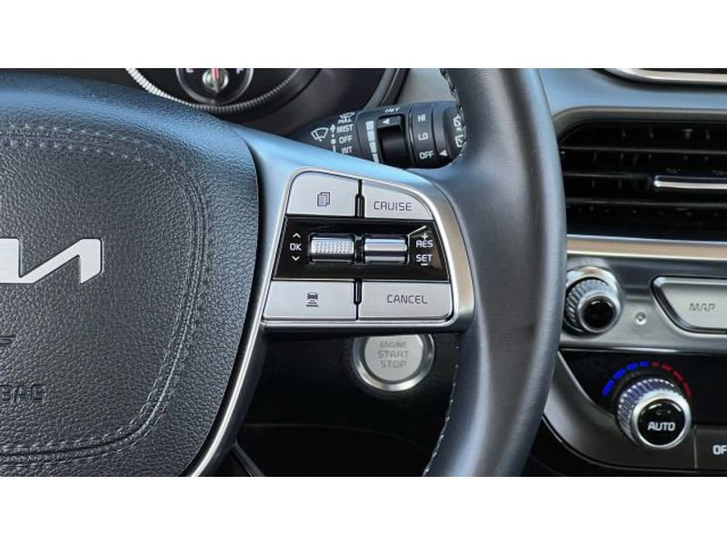 Used 2022 Kia Telluride S image 36