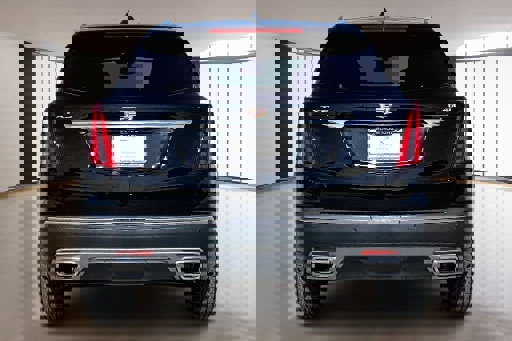New 2026 Cadillac XT5 Premium Luxury w/ Driver Assist Package image 4