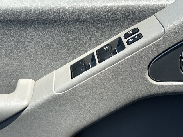 Used 2021 Nissan Frontier SV RWD image 15