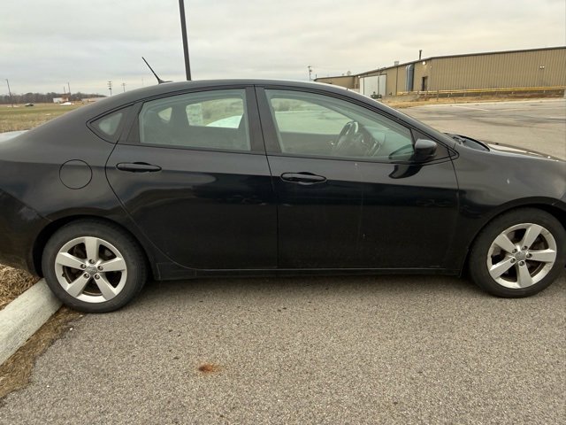 Used 2015 Dodge Dart SXT image 4