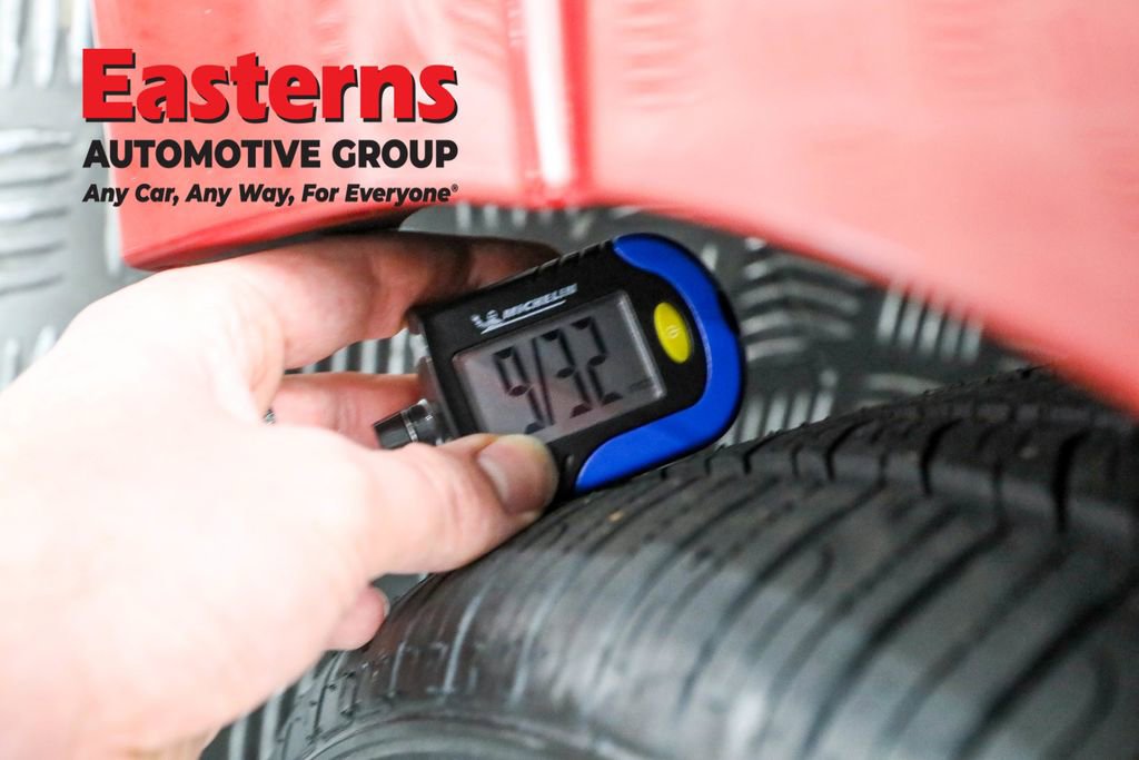 Used 2018 Toyota Corolla iM w/ Carpet Mat Package (TMS) image 25