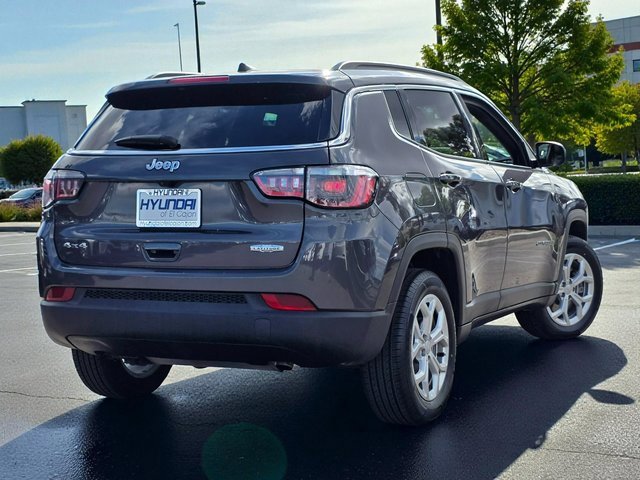 Used 2024 Jeep Compass Latitude image 5