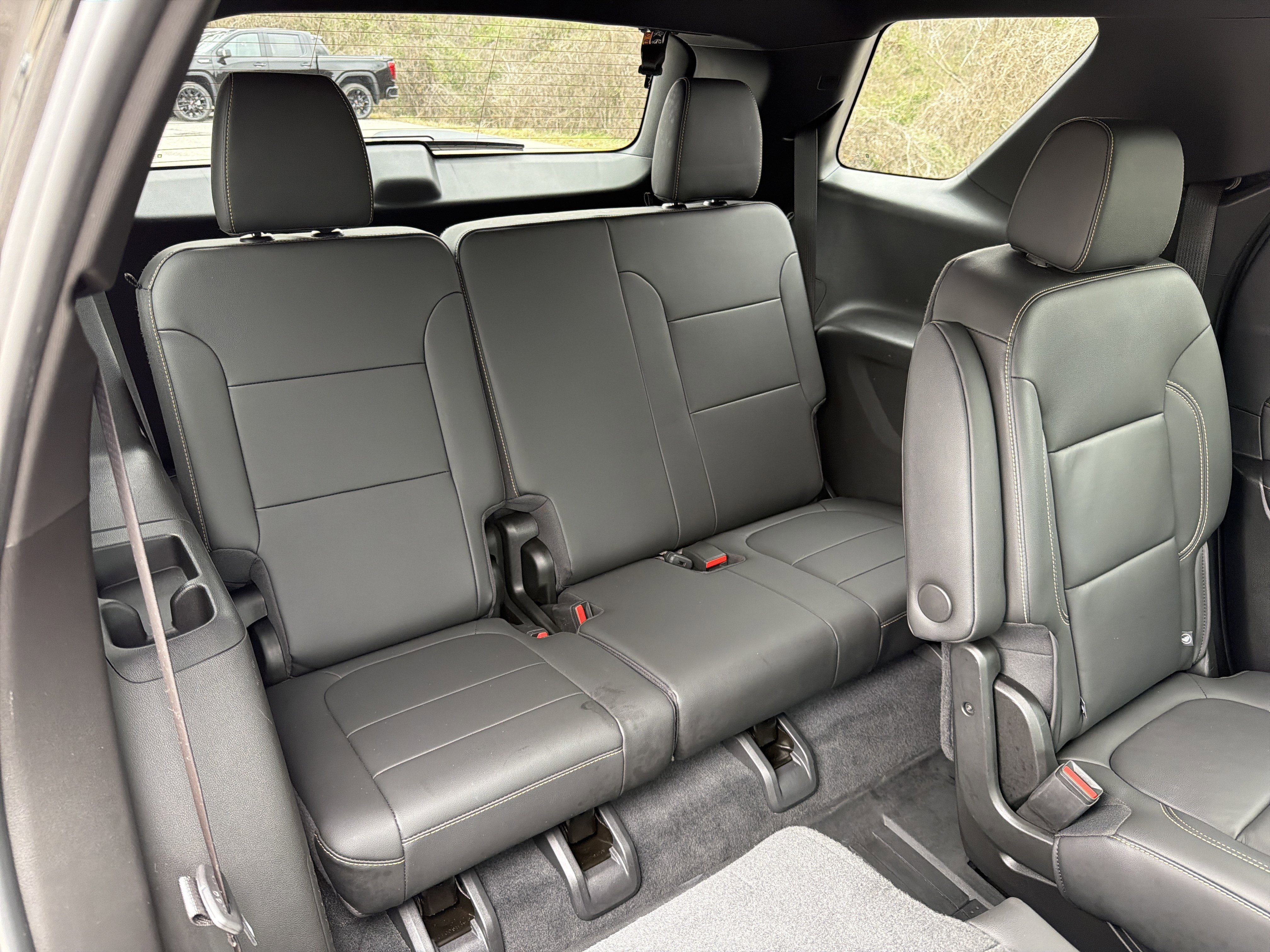 Used 2023 Chevrolet Traverse LT w/ LT Premium Package image 19