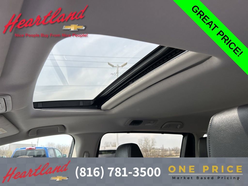 Used 2025 Honda Odyssey EX-L image 22