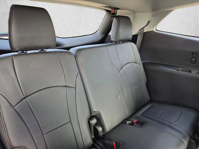 Used 2021 Buick Enclave Avenir w/ LPO, Cargo Package FWD image 20