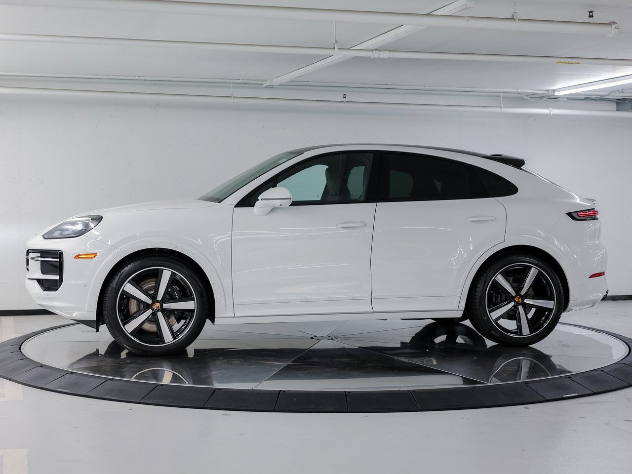 New 2026 Porsche Cayenne S AWD/4WD image 2