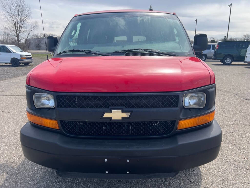 Used 2016 Chevrolet Express 3500 LS image 9