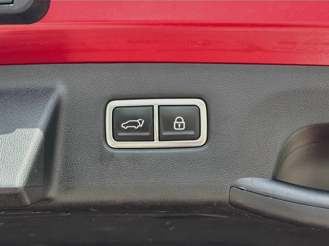 Used 2023 Kia Sorento EX AWD/4WD image 13