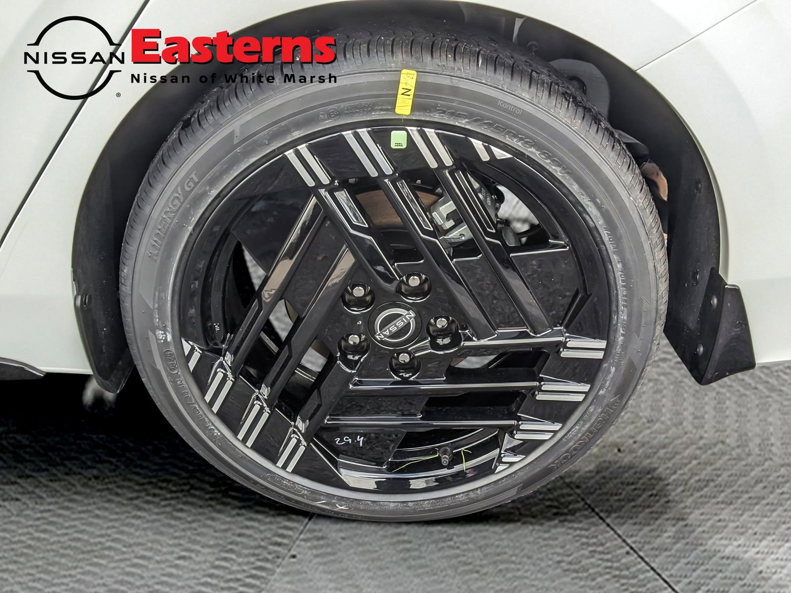 New 2026 Nissan Sentra SR w/ Floor Mat Package FWD image 26