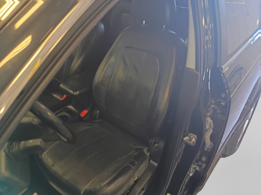 Used 2014 Chevrolet Captiva Sport LT w/ Convenience Package FWD image 19