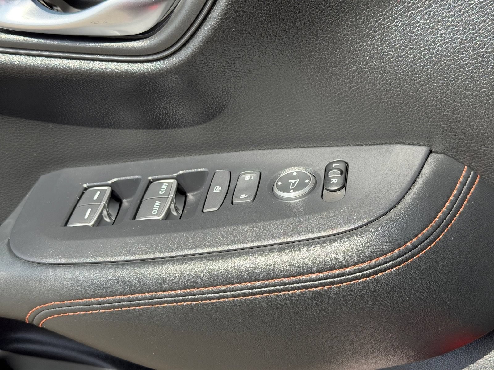 Certified 2026 Honda HR-V Sport image 19