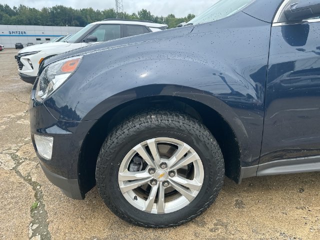 Used 2017 Chevrolet Equinox LT w/ Convenience Package AWD/4WD image 35