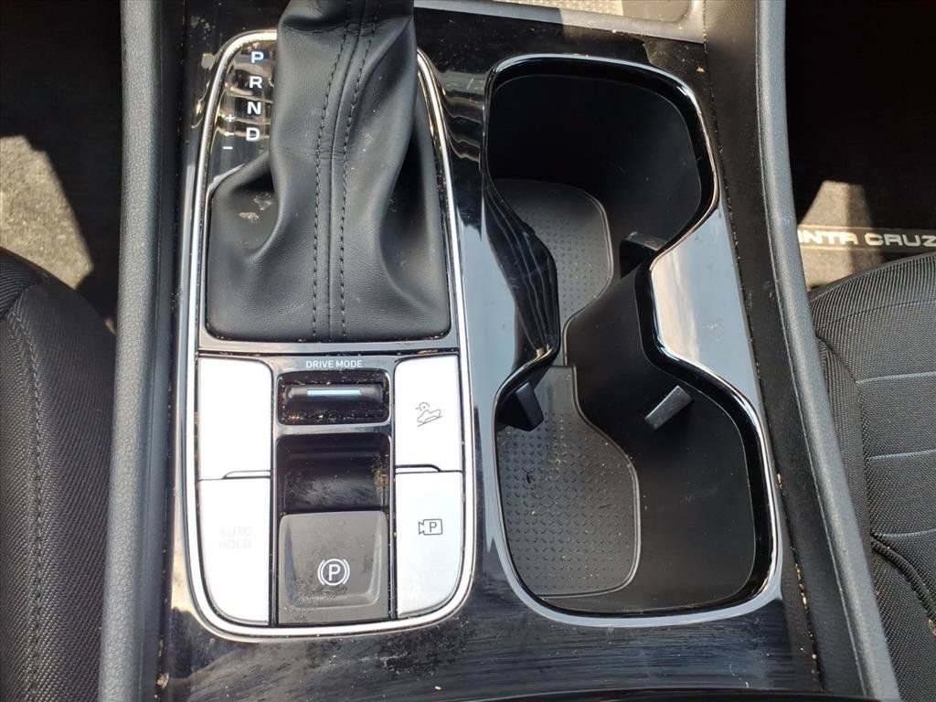 Used 2025 Hyundai Santa Cruz SE FWD image 25