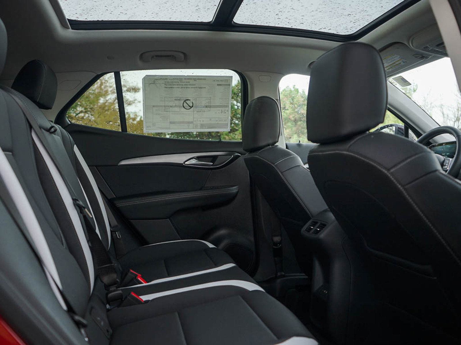 New 2025 Buick Envision Sport Touring image 13