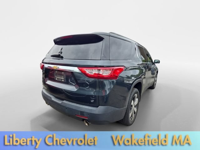 Used 2019 Chevrolet Traverse LT w/ LT Premium Package AWD/4WD image 3