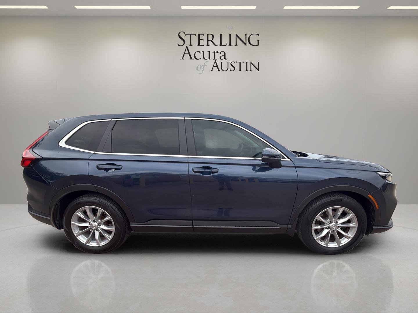 Used 2023 Honda CR-V EX-L image 4