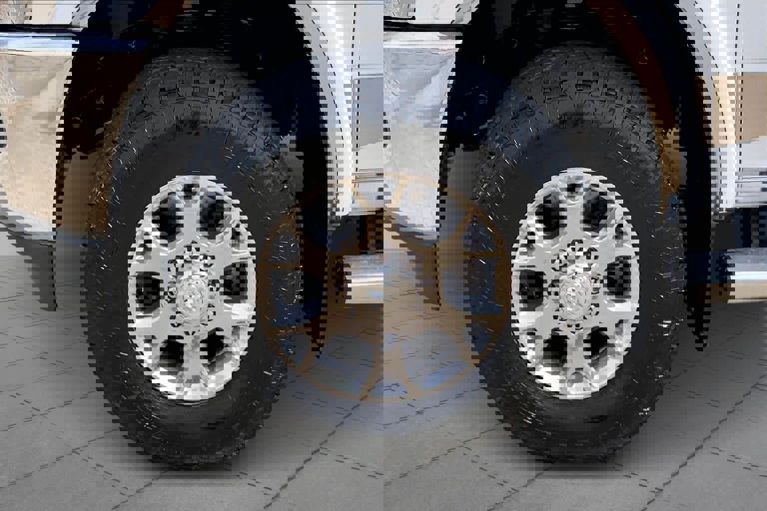 Used 2020 RAM 3500 Laramie image 11