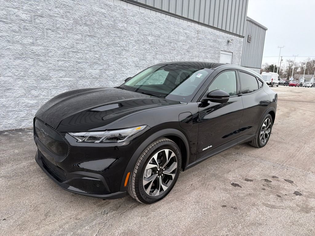 Used 2025 Ford Mustang Mach-E Select image 3