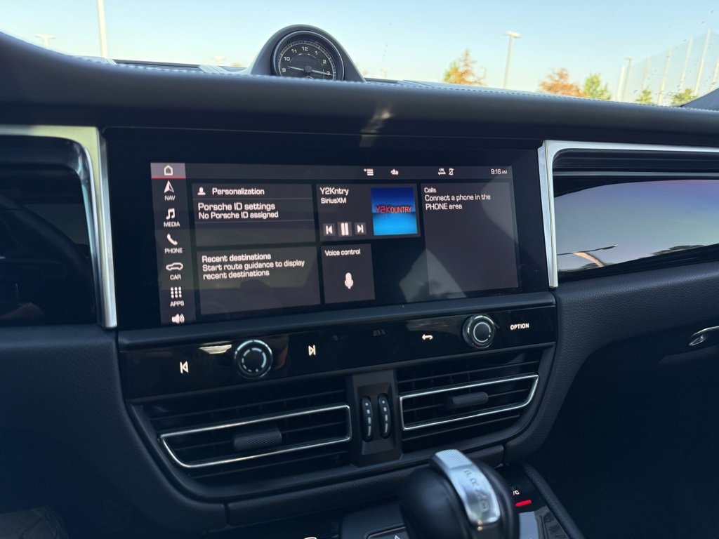 Used 2022 Porsche Macan S w/ Premium Package Plus image 17