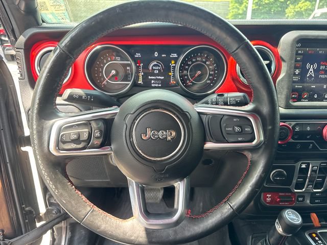 Used 2018 Jeep Wrangler Unlimited Rubicon w/ Dual Top Group AWD/4WD image 19