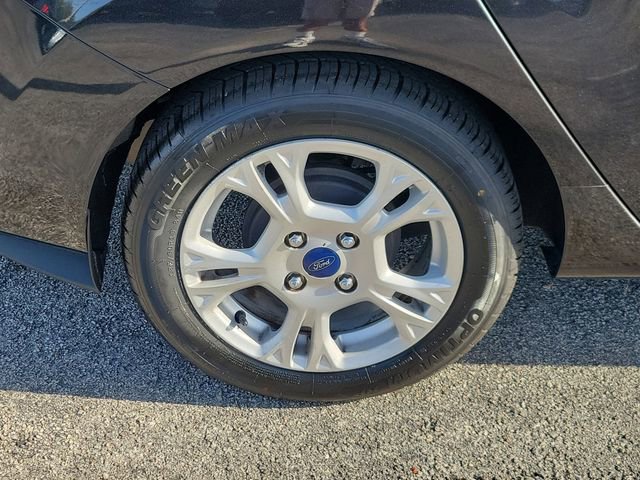 Used 2014 Ford Fiesta SE image 6