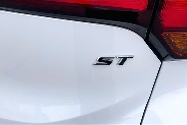 Used 2022 Buick Encore GX Select w/ Advanced Technology Package FWD image 29