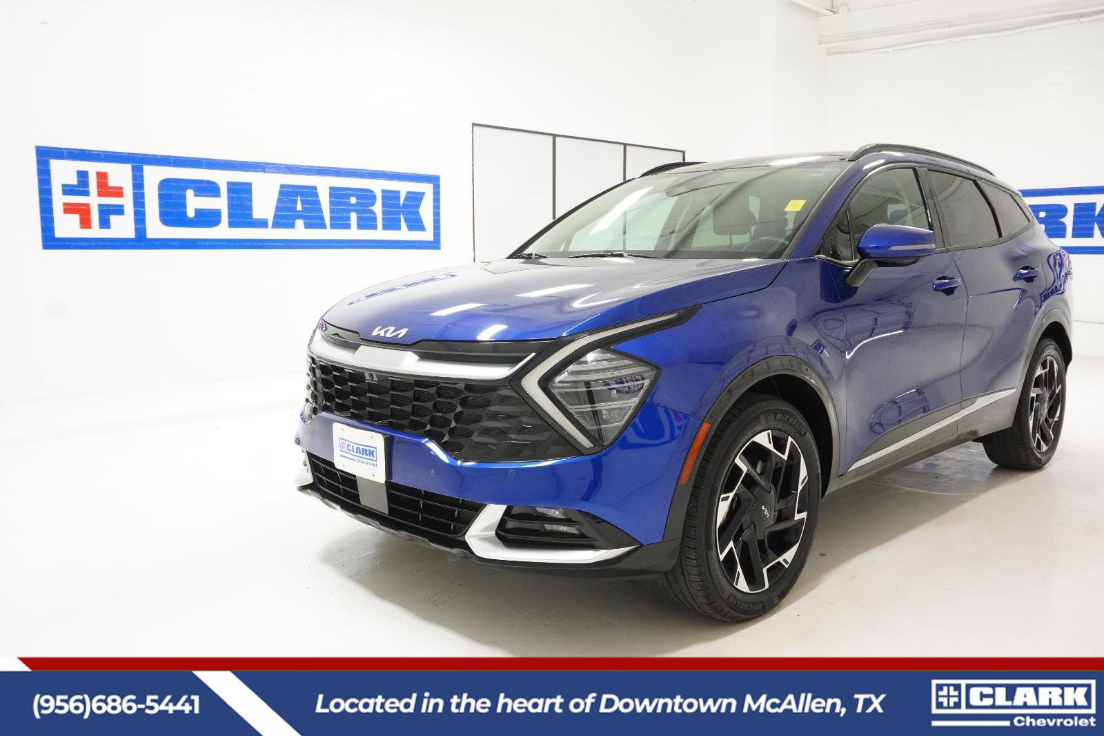 Used 2023 Kia Sportage SX image 1