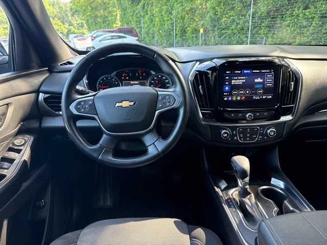 Used 2023 Chevrolet Traverse LT w/ Rear Camera Mirror Package AWD/4WD image 22