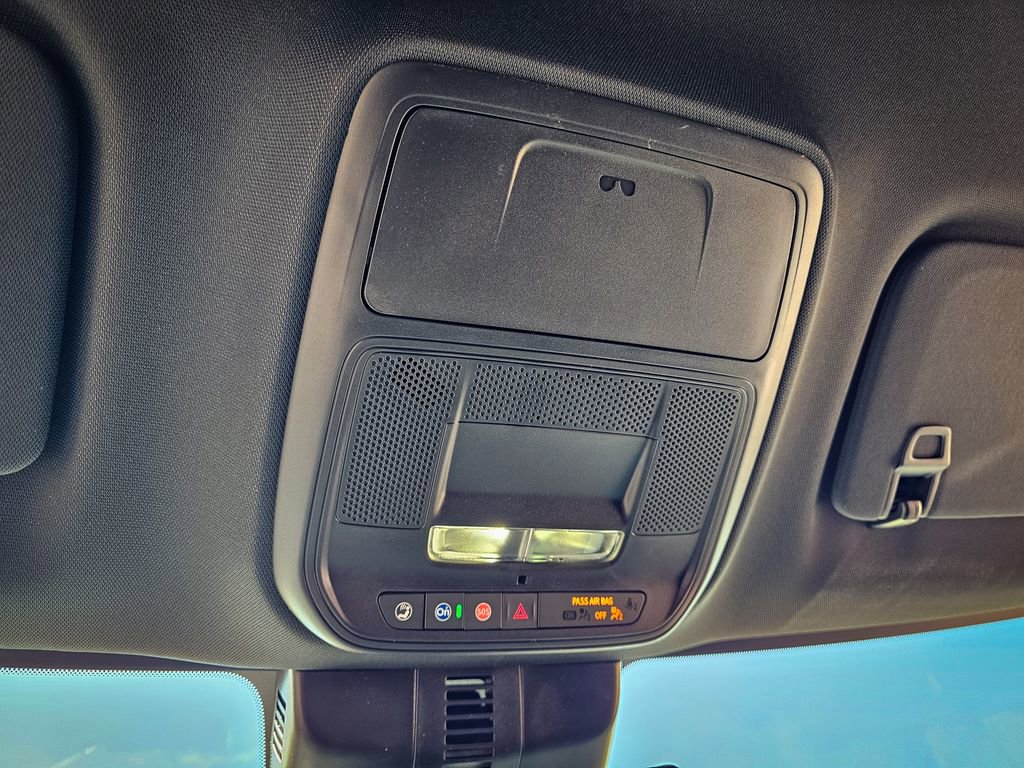 New 2026 GMC Acadia AT4 image 29