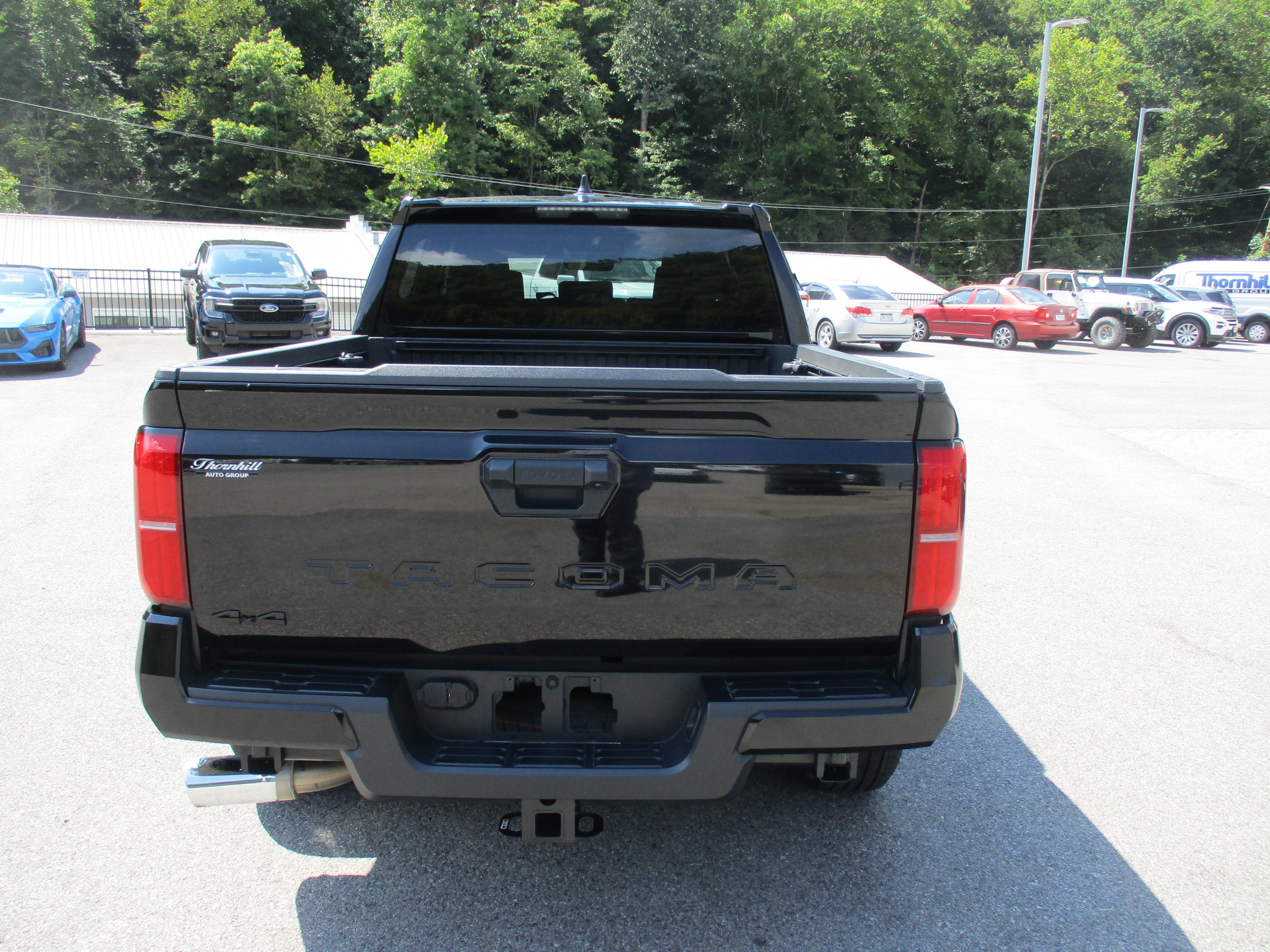 Used 2025 Toyota Tacoma TRD Sport AWD/4WD image 5