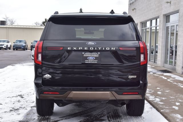 Used 2025 Ford Expedition King Ranch image 8