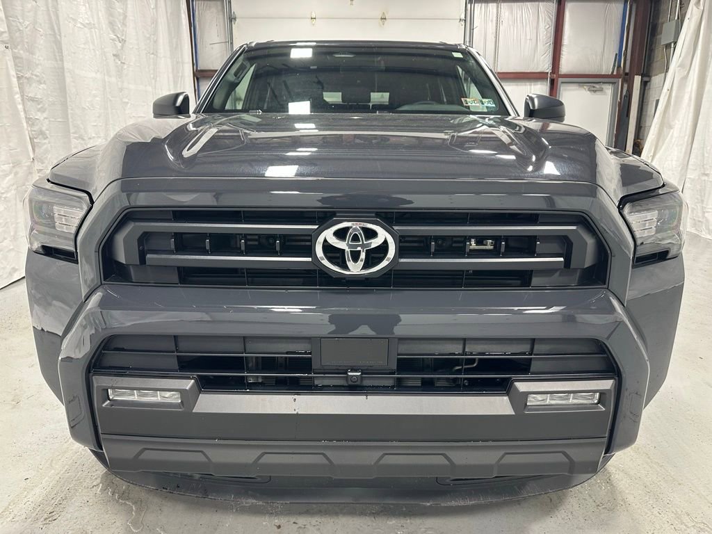 Used 2025 Toyota 4Runner SR5 image 2
