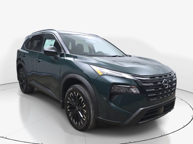 New 2027 Nissan Rogue Dark Armor FWD image 3