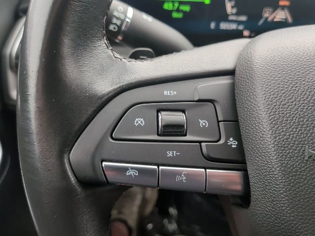 Used 2024 Cadillac XT4 Premium Luxury image 27