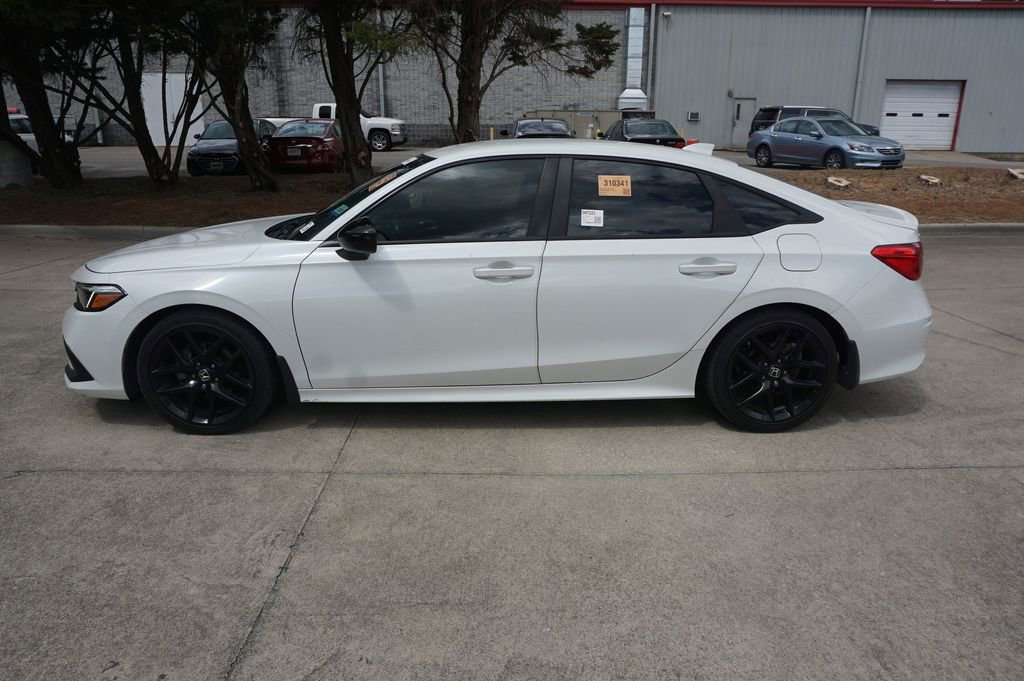 Used 2023 Honda Civic Sport image 17