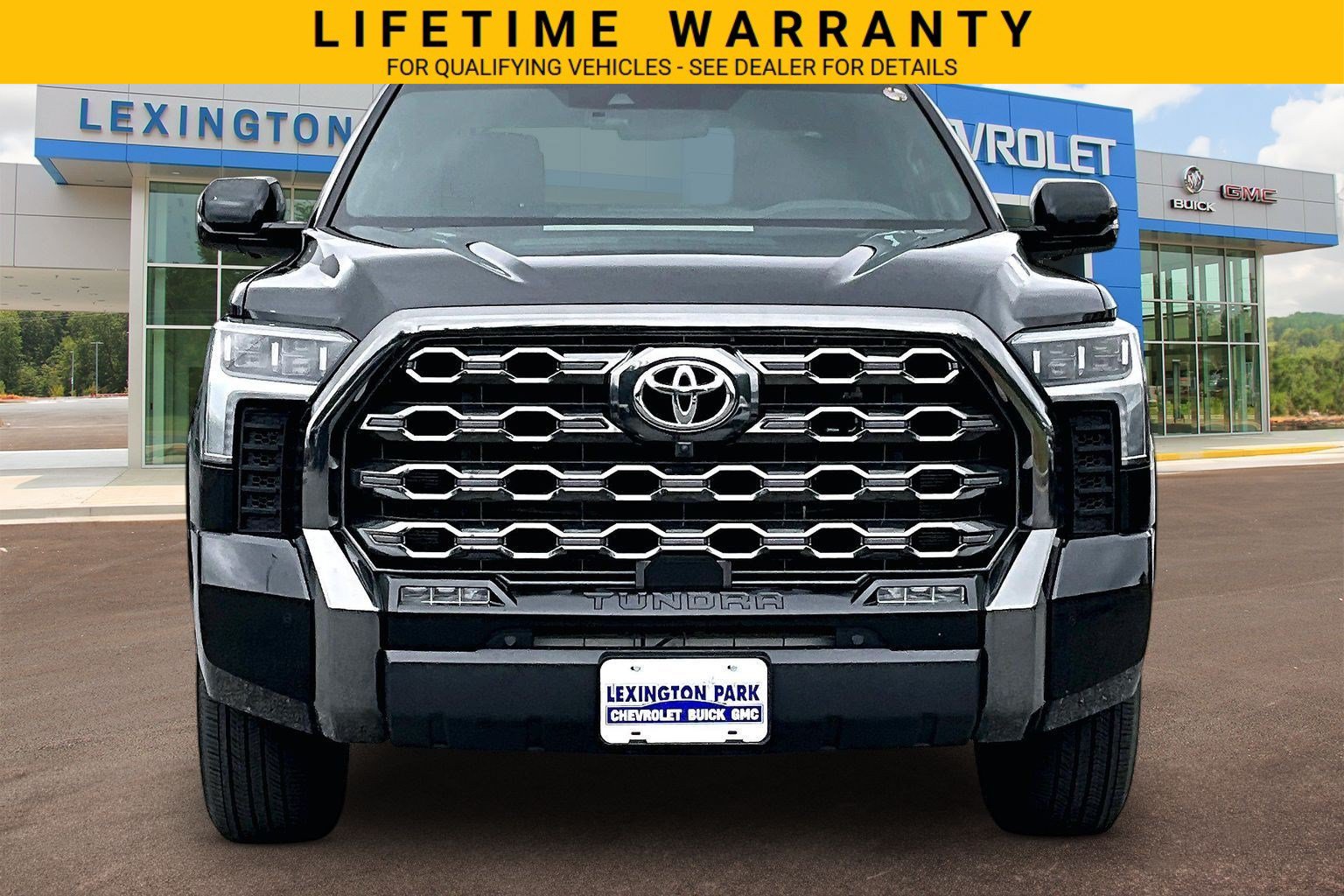 Used 2023 Toyota Tundra Platinum AWD/4WD image 3