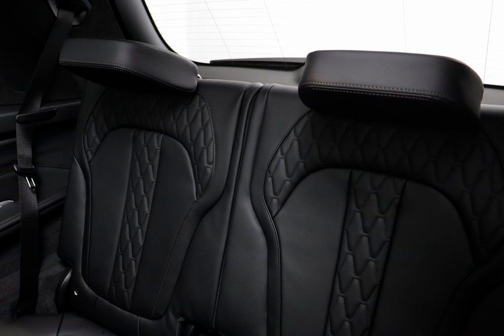 New 2026 BMW X7 xDrive40i w/ M Sport Package image 15