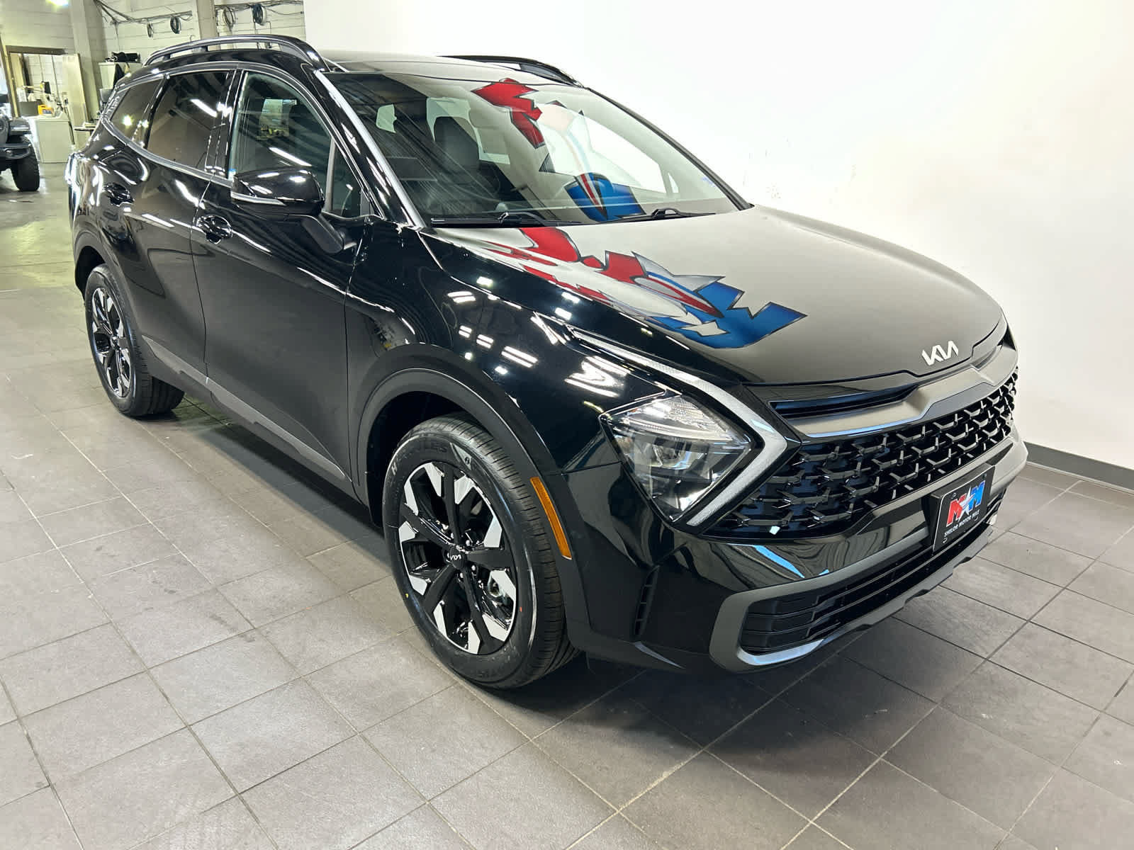 Used 2023 Kia Sportage X-Line w/ X-Line Premium Package AWD/4WD image 2